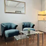 Corner Apartman