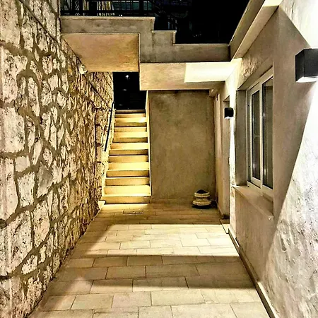 Corner Appartamento *
