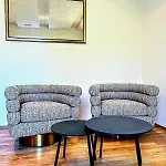 코너 *